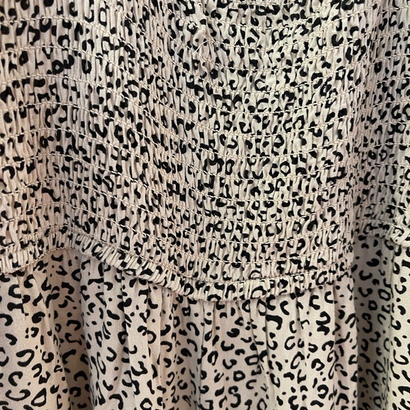 Jessica Simpson Cream and Black Patterned Jumpsuit - Picture 6 of 8